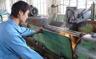 数控车床的主轴部件不要满意精加工时精度较高的要求