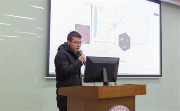 华中科技大学激光加工国家工程研究中心《大功率半导体激光研究室第七届年终学术交流会》圆满举行  第9张