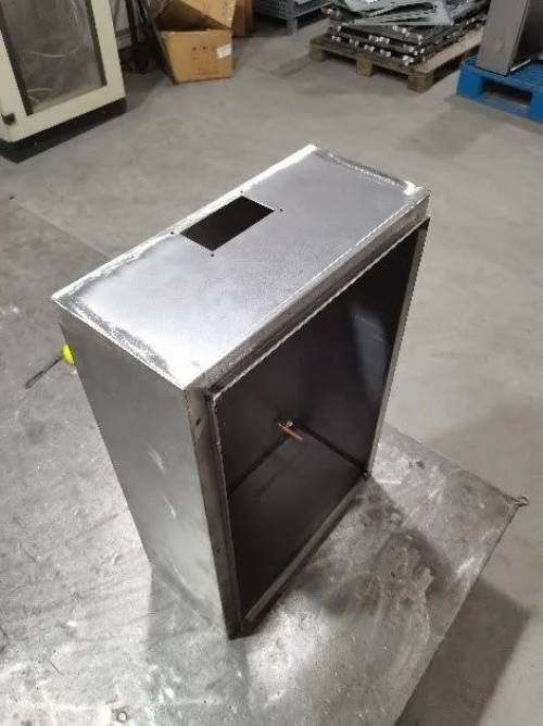 工艺升级之钣金设计在激光焊接箱体结构中的作用  第1张